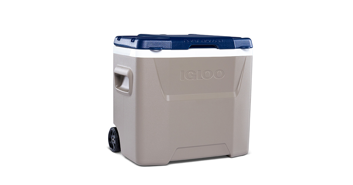 Igloo Cooler with Wheels Full Review (2021) Travel Savvy Guide
