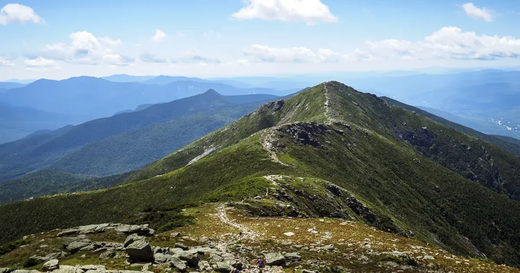 Appalachian Trail on sunny day, White Mountains Franconia Ridge, New Hampshire