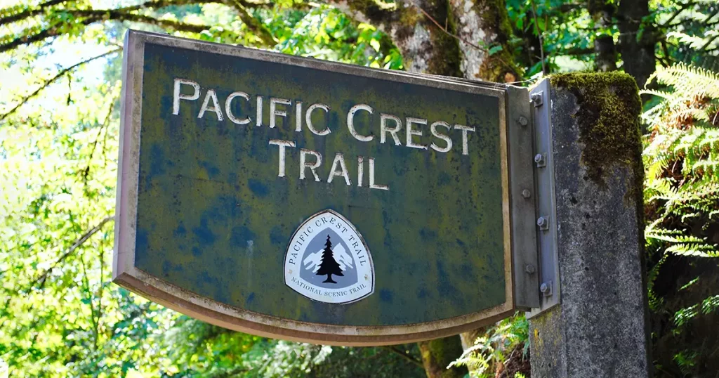 cascade-lock-oregon-2016-sign-pacific